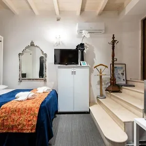 Flip Flop , Bari Italie